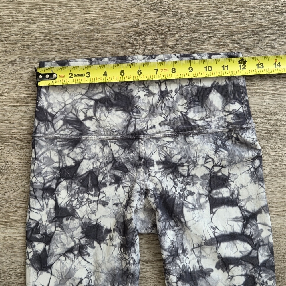 Lululemon Wunder Under Hi-Rise 7/8 Tight *Full-On Luxtreme 25" - Picture 8 of 9